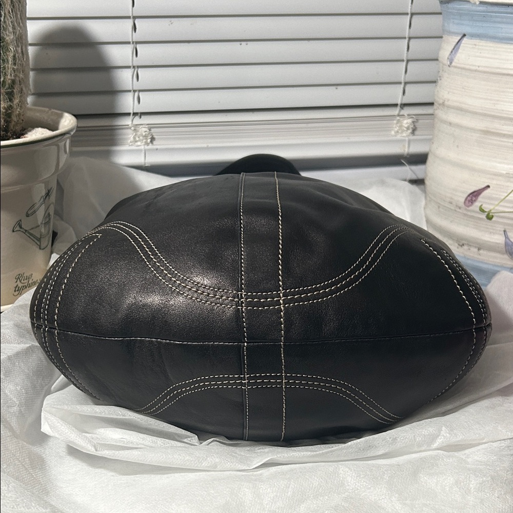 Coach Soho Large Hobo Shoulder Bag - Picture 9 of 15